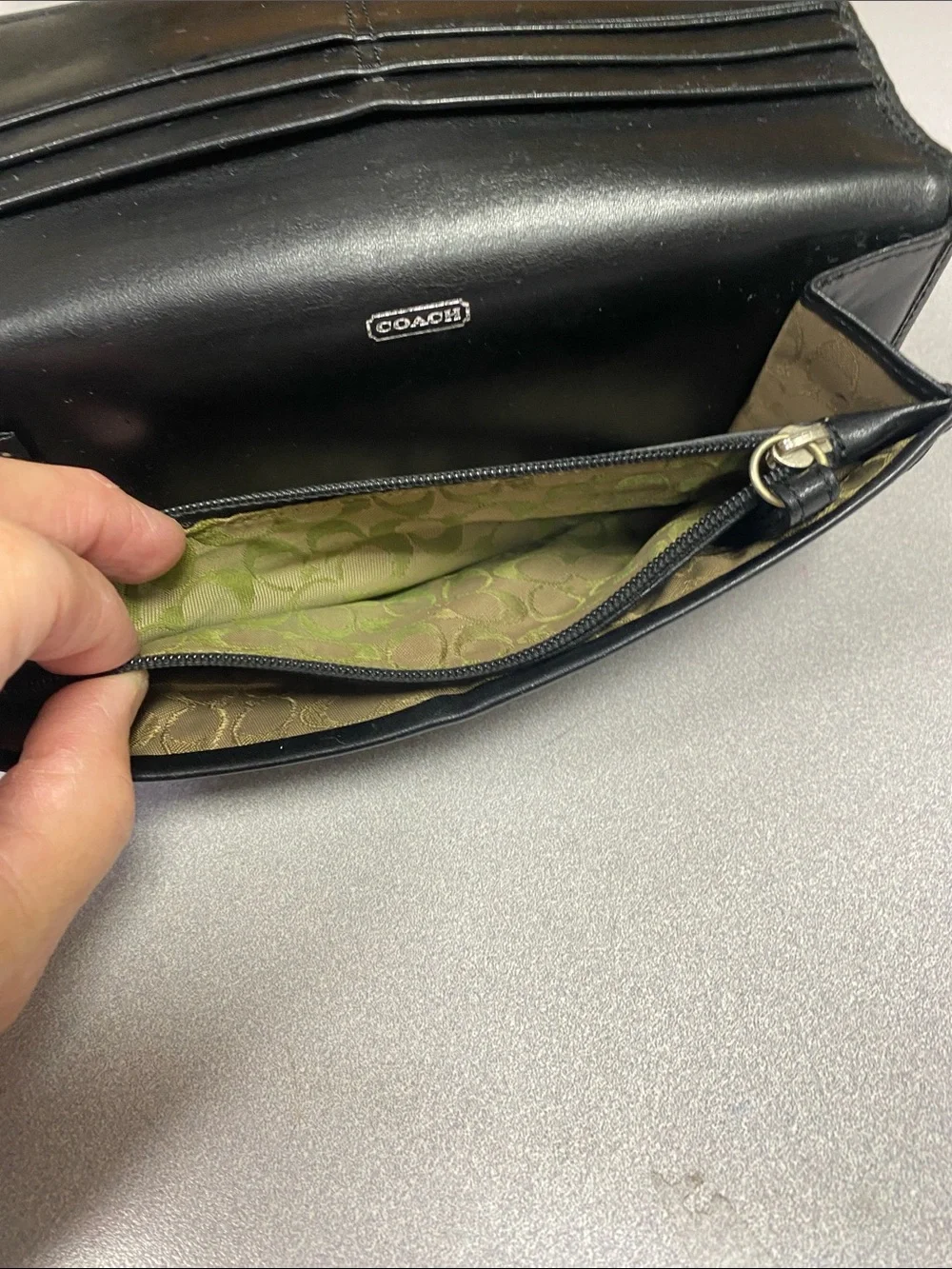 Coach Black Leather Trifold Wallet with Signature Metal Snap
